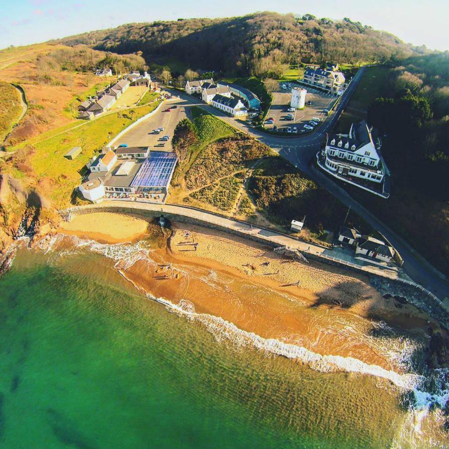 The Prince Of Wales Hotel St Ouen's Bagian luar foto